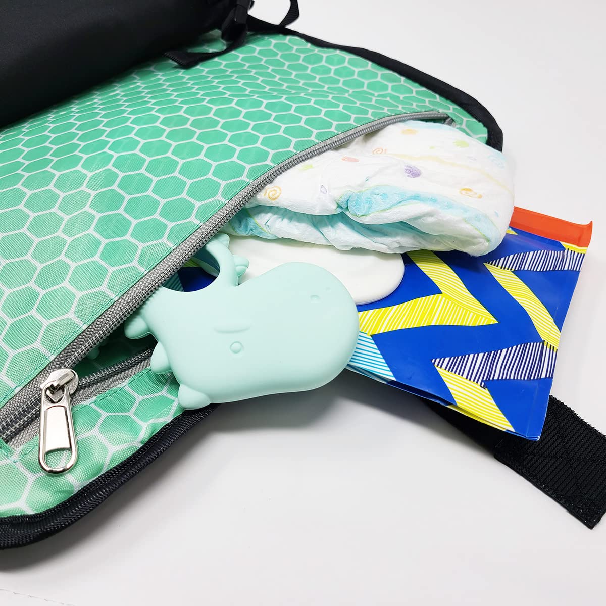 Travel Pad Diaper Clutch, Accessories for Babies Clean Hands Changing Pad Excursion Edition