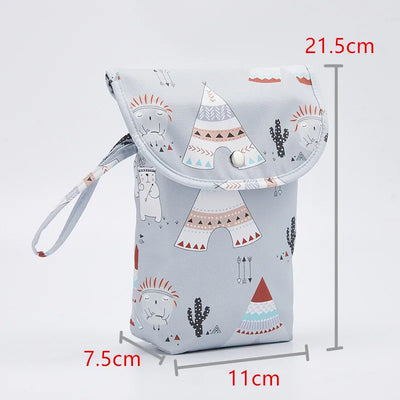 New Waterproof and Reusable Baby Diaper Bag Baby Handbag Large Capacity Mommy Diaper Storage Bag Carrying Bag for Going Out